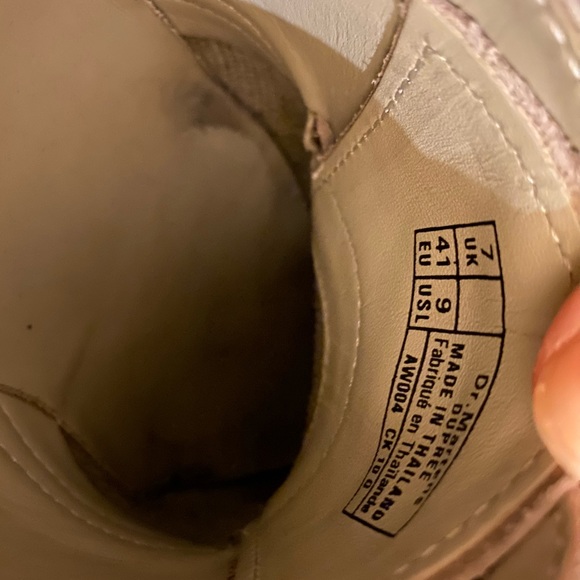 Doc Martens - Picture 3 of 3